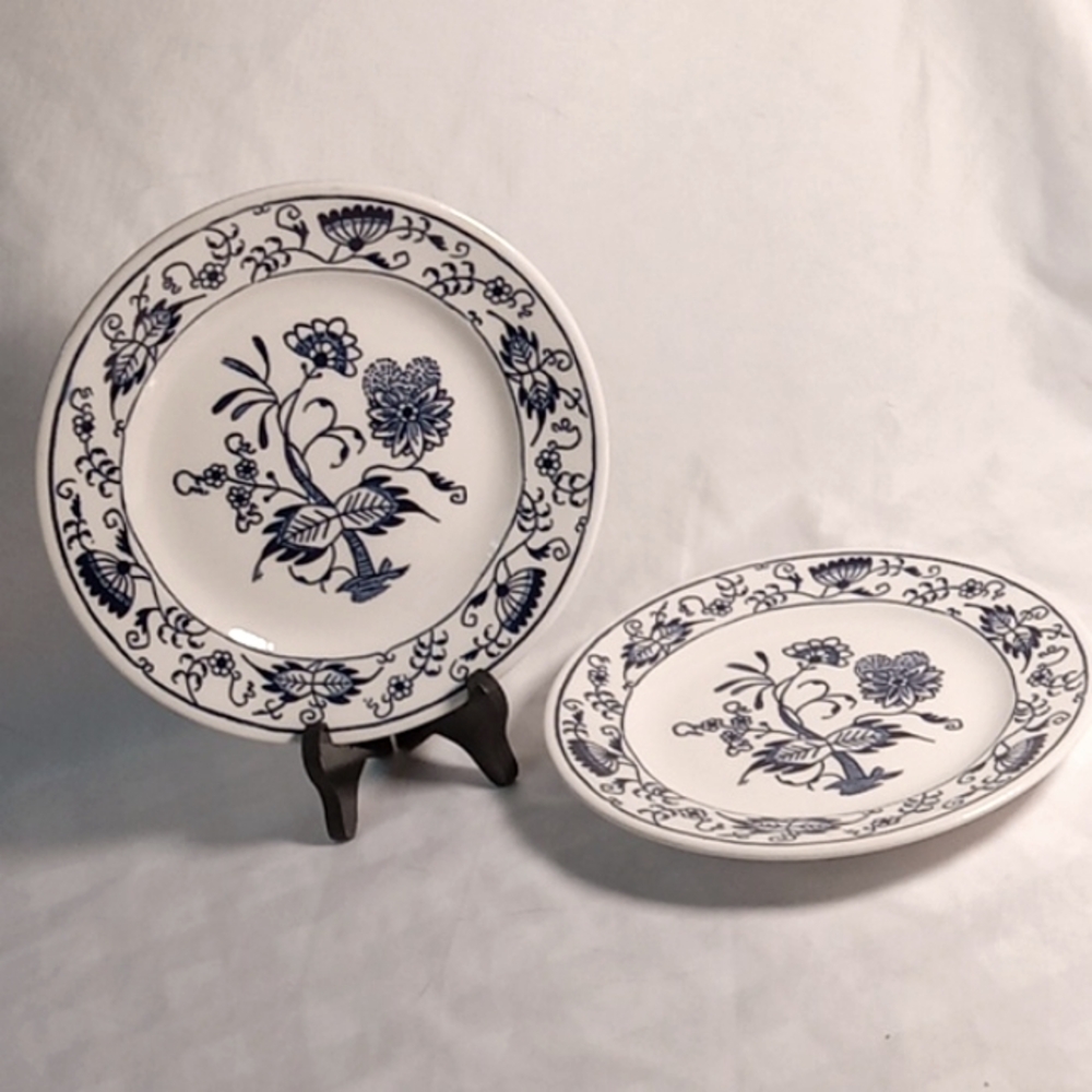 Royal China Blue dessert/bread plates USA